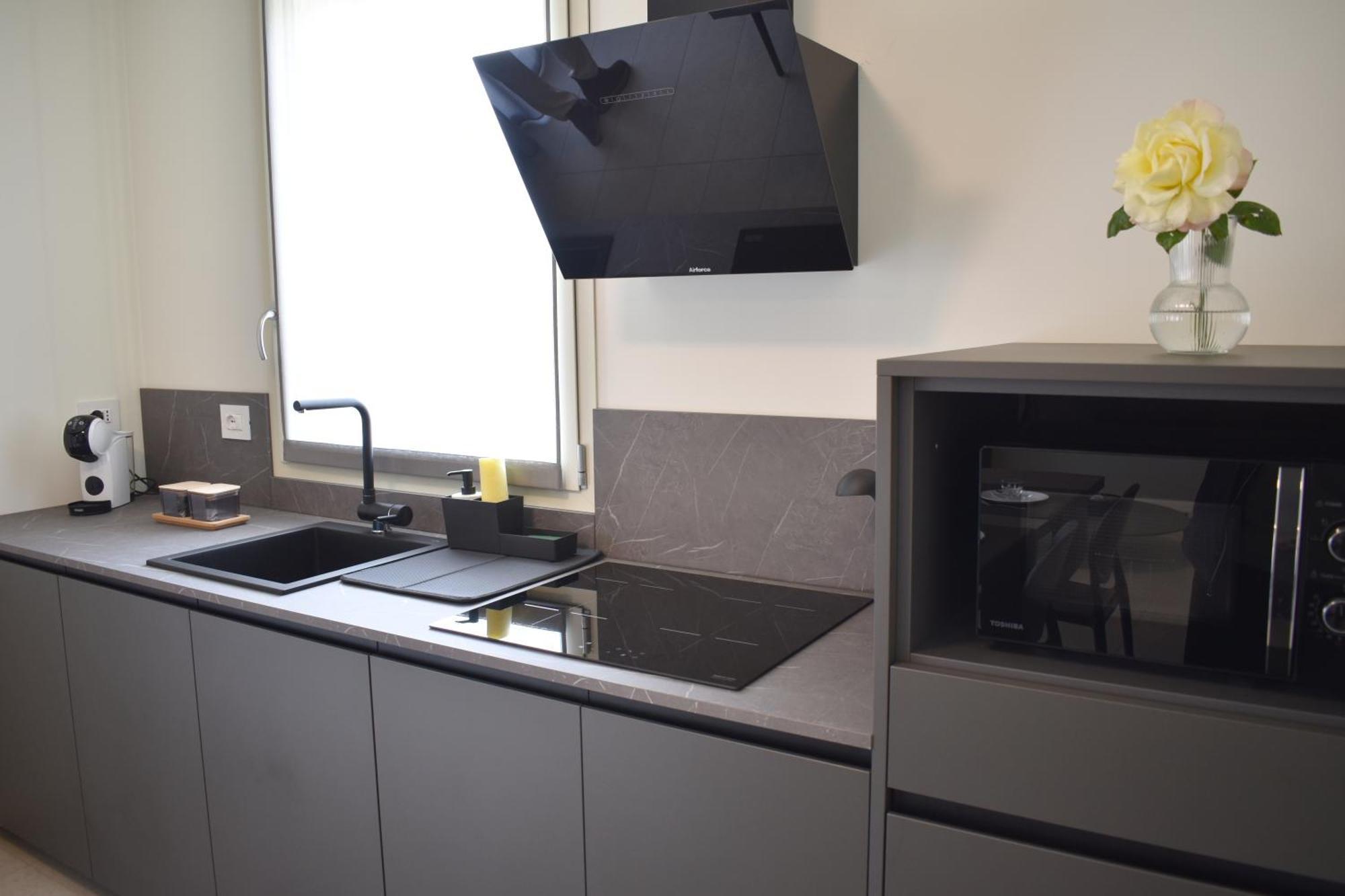 Baia Delle Rose Via Roma 111 Apartman Costa Volpino Kültér fotó