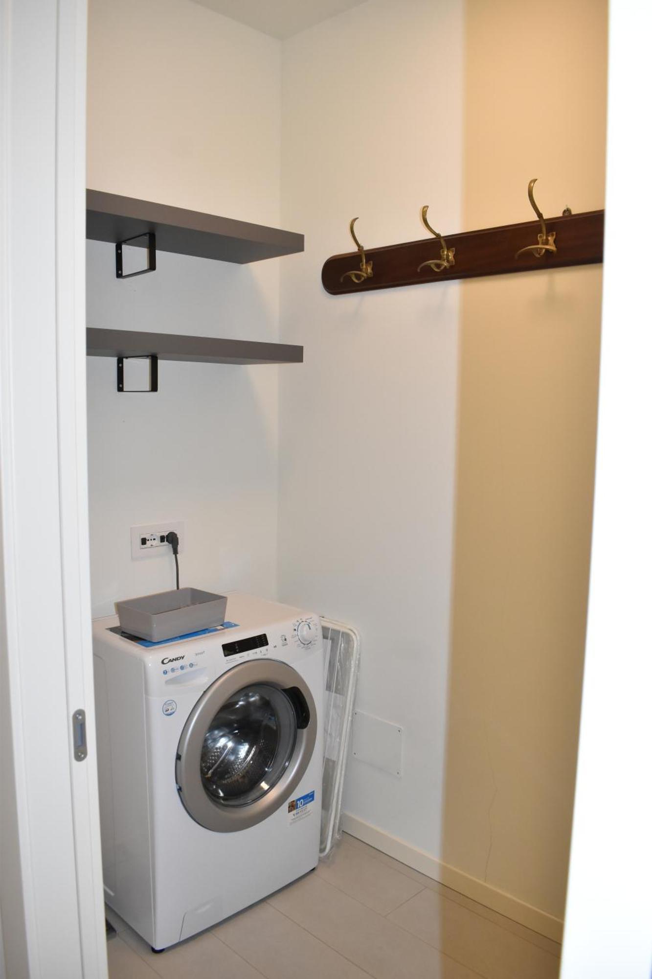 Baia Delle Rose Via Roma 111 Apartman Costa Volpino Szoba fotó