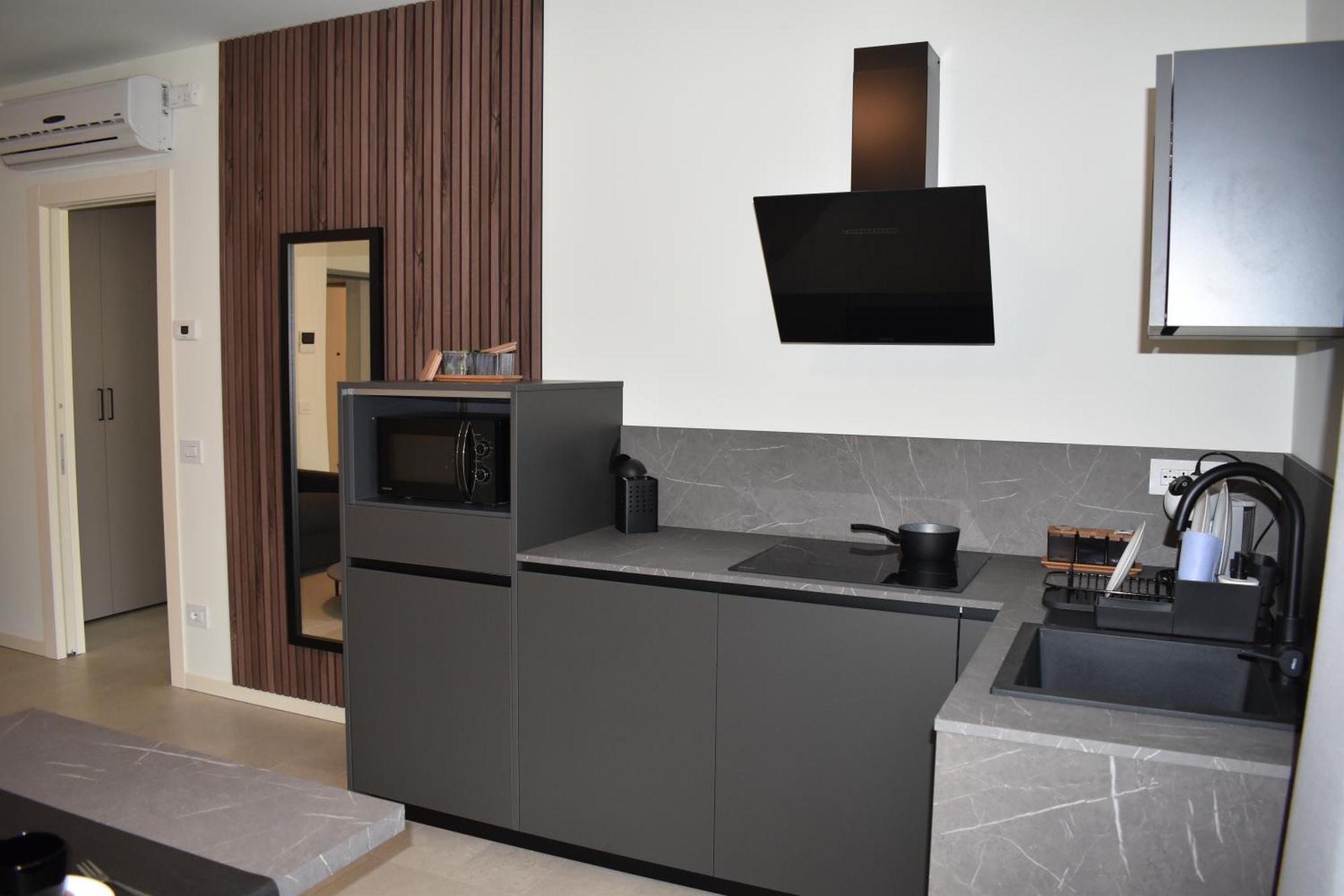 Baia Delle Rose Via Roma 111 Apartman Costa Volpino Szoba fotó